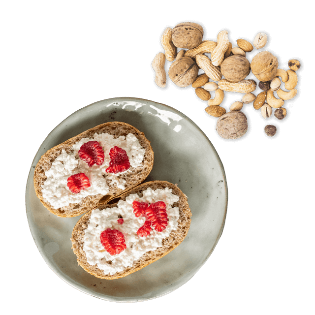 Lunchbox Kanapki z owocowym twarożkiem + owoce + orzechy